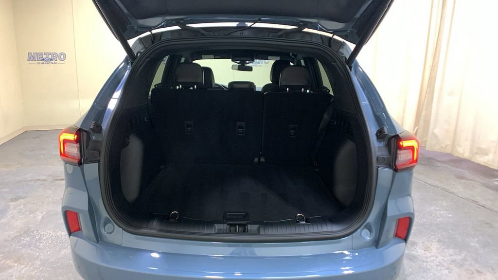 Certified 2023 Ford Escape ST-Line Elite image 21