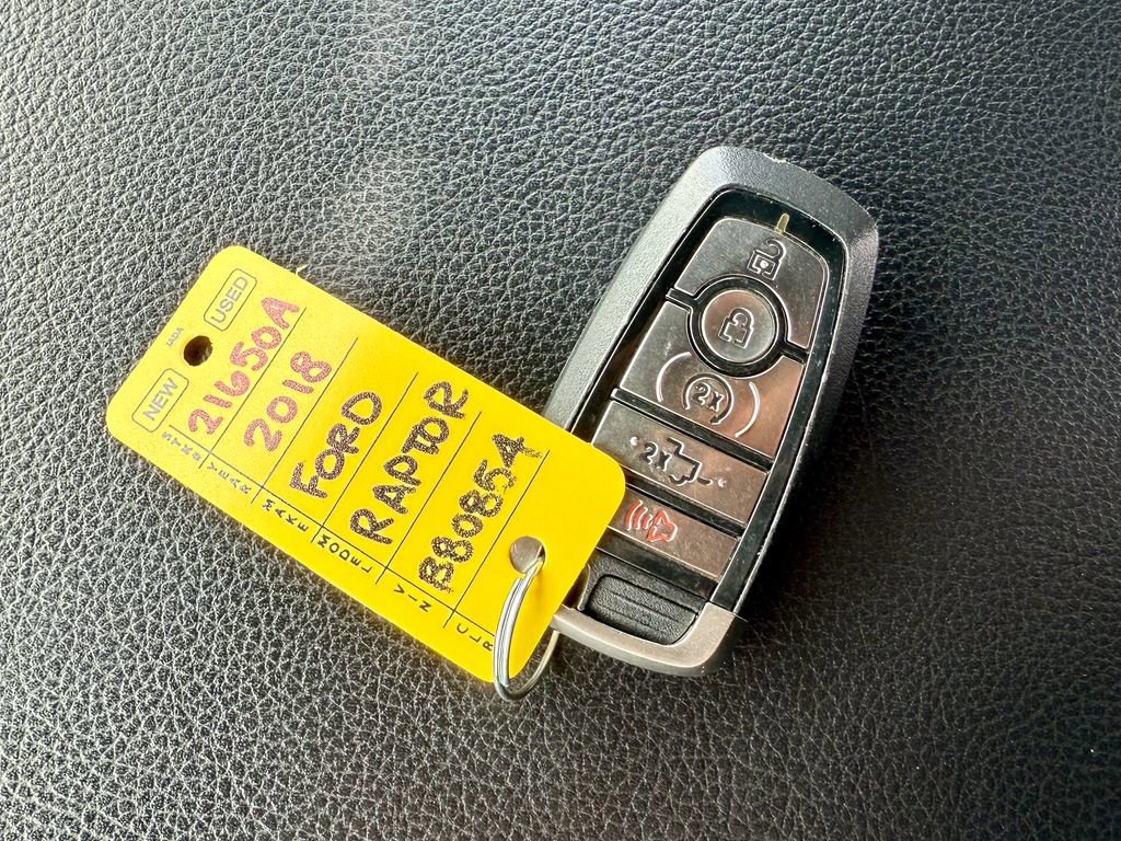 Certified 2018 Ford F150 Raptor w/ Equipment Group 802A Luxury image 40