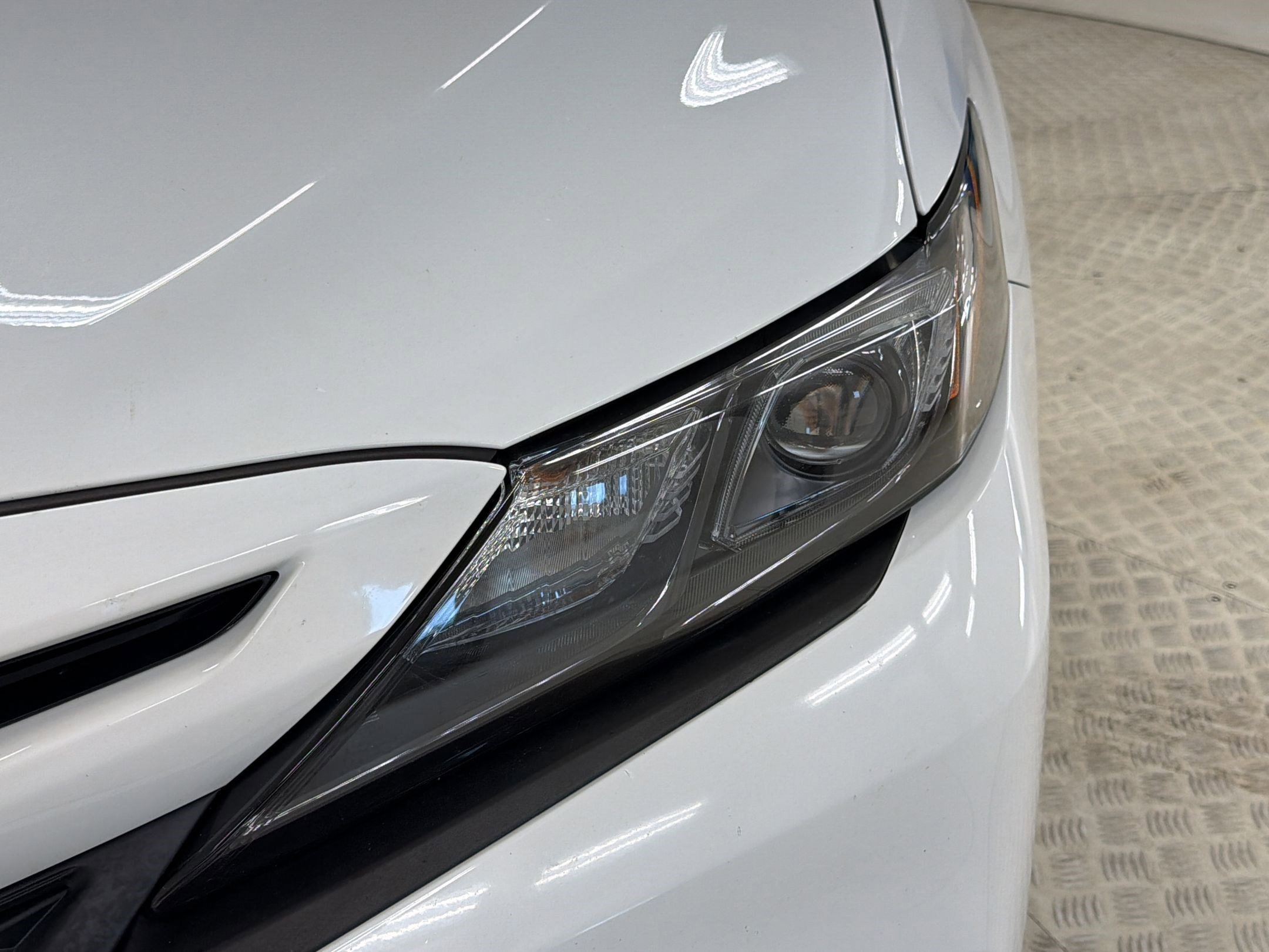 Used 2022 Toyota Camry SE FWD image 20