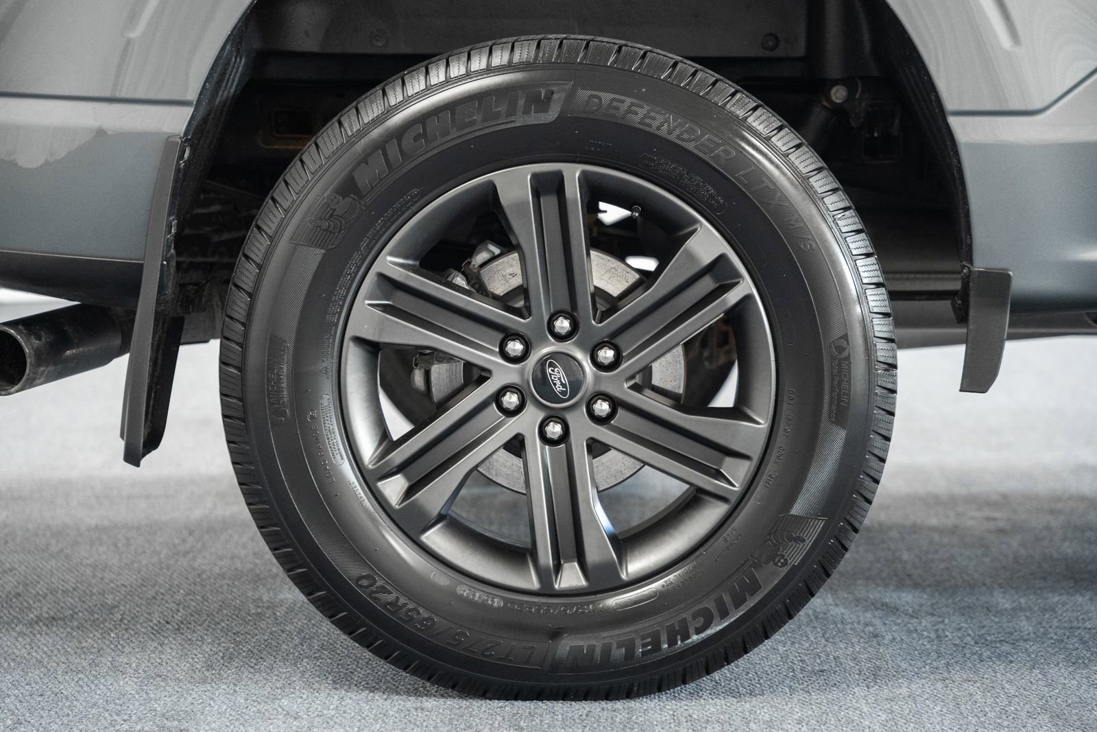 Certified 2021 Ford F150 Lariat w/ Equipment Group 502A High image 18