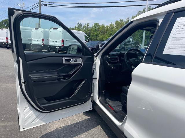 Certified 2022 Ford Explorer ST w/ ST Street Pack AWD/4WD image 9