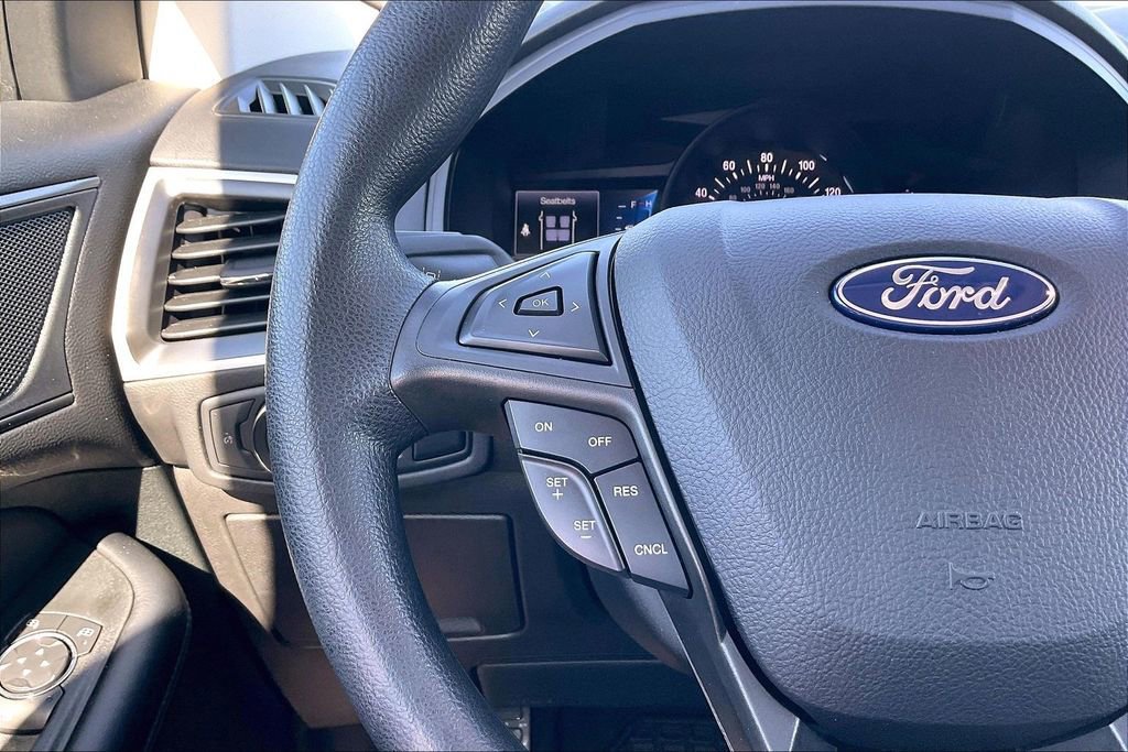 Certified 2022 Ford Edge SE image 10