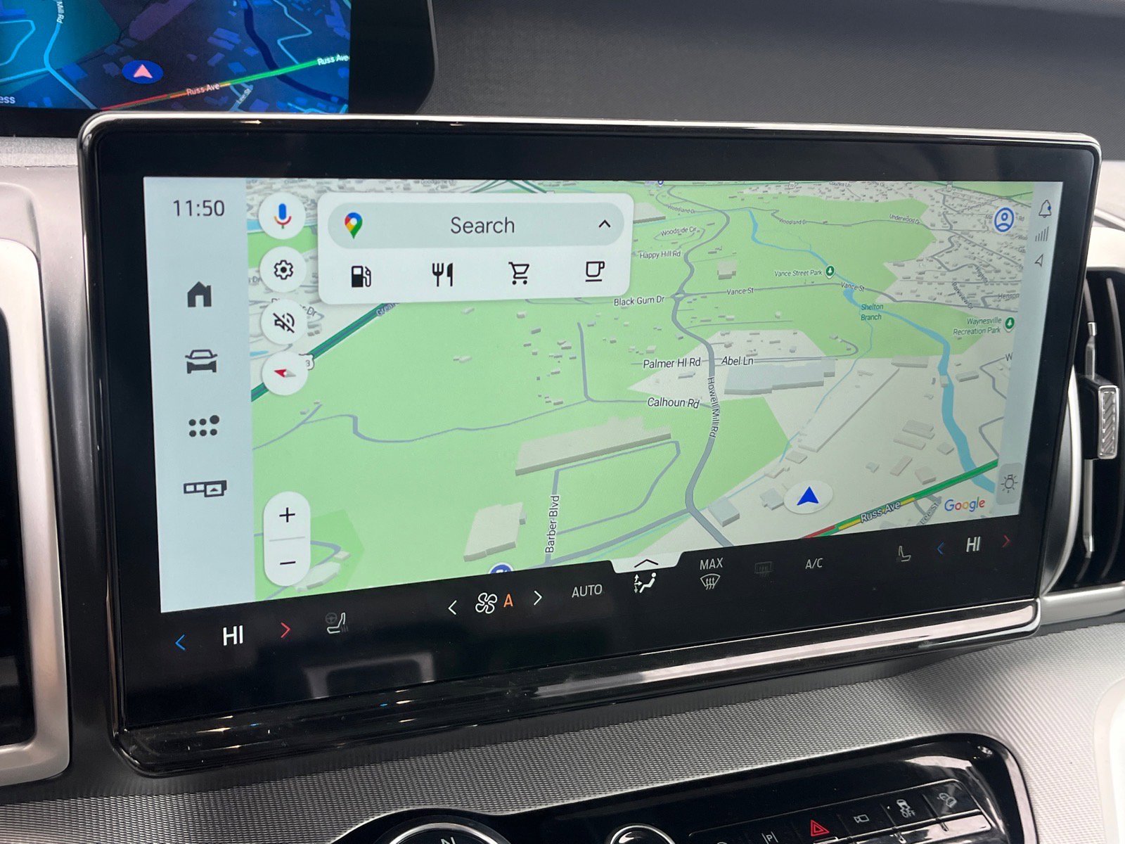 Certified 2025 Ford Expedition Active image 9