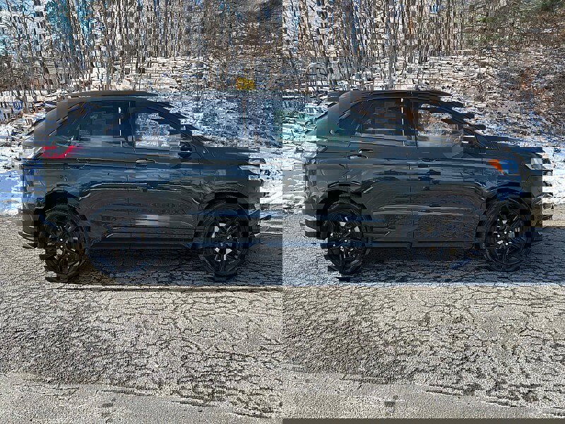 Certified 2022 Ford Edge ST w/ Equipment Group 401A image 7