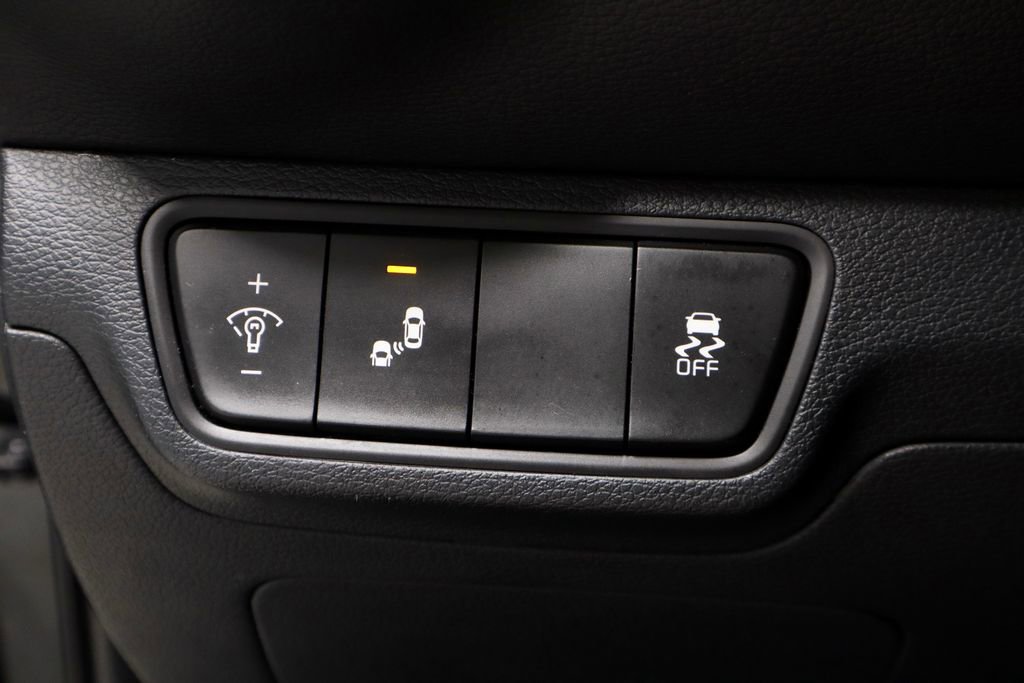 Used 2024 Kia Forte LXS w/ LXS Technology Package FWD image 26
