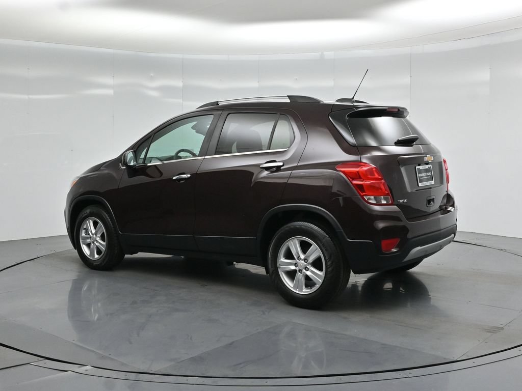 Used 2020 Chevrolet Trax LT w/ LT Convenience Package FWD image 7