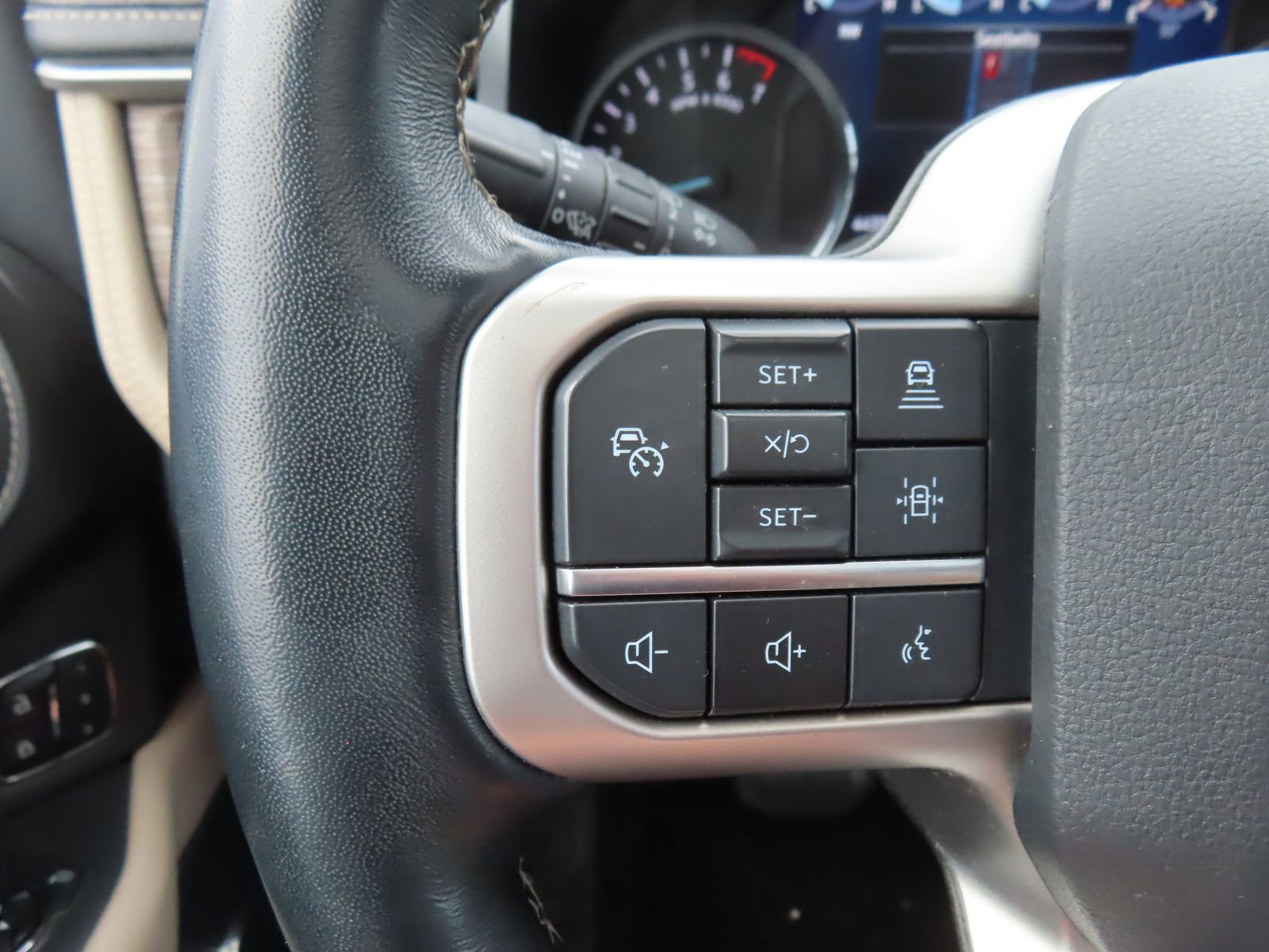 Certified 2023 Ford Expedition Max Limited AWD/4WD image 19
