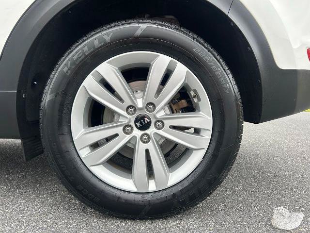 Used 2018 Kia Sportage LX AWD/4WD image 11