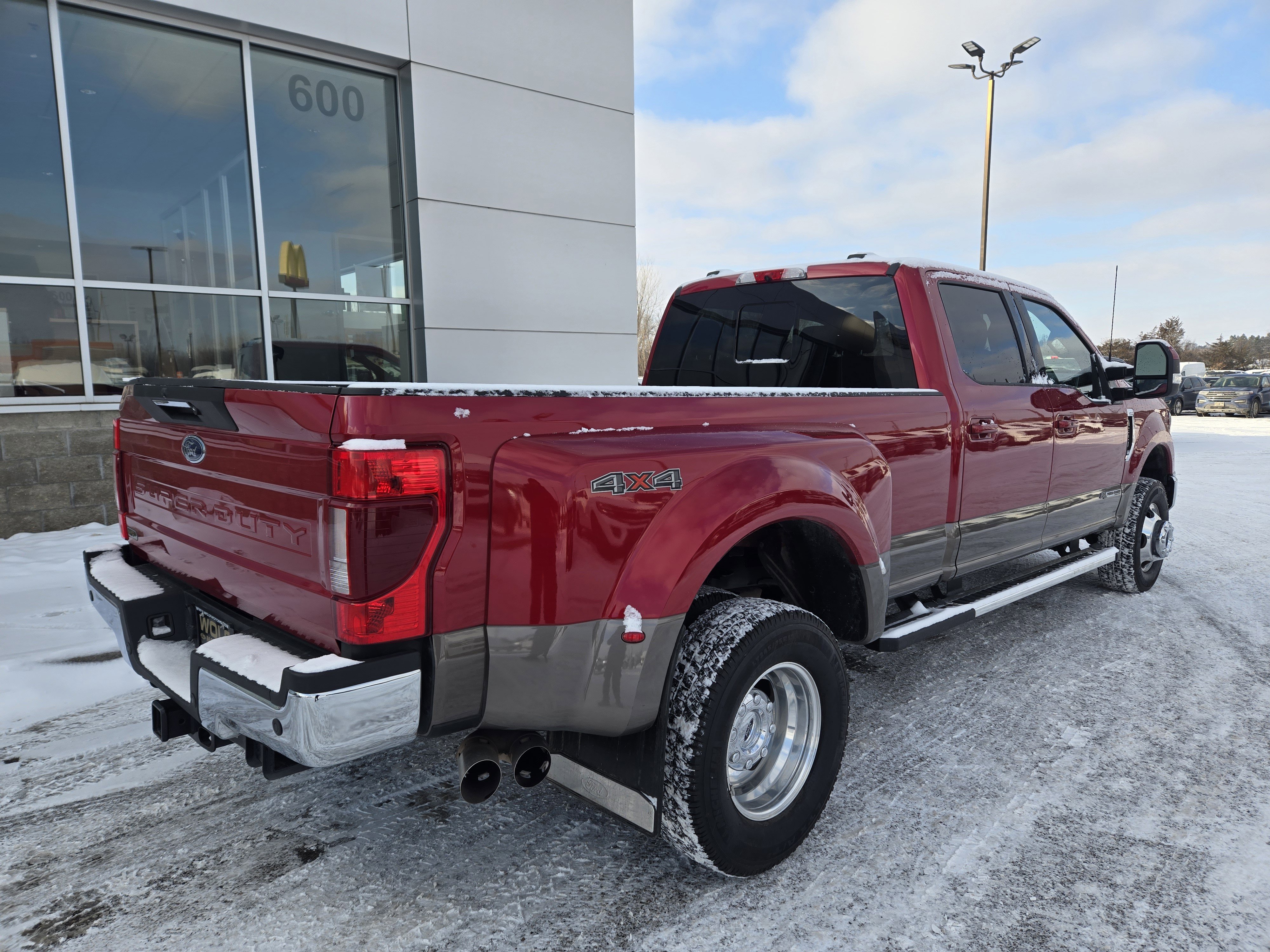 Certified 2022 Ford F350 Lariat w/ Lariat Ultimate Package image 19
