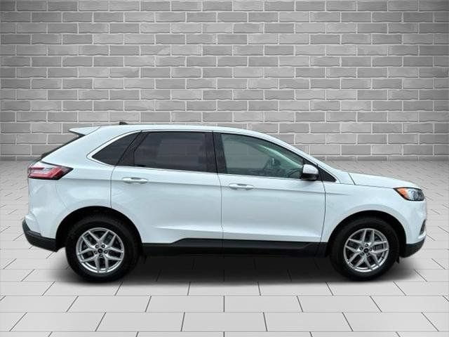 Certified 2024 Ford Edge SEL w/ Convenience Package AWD/4WD image 6