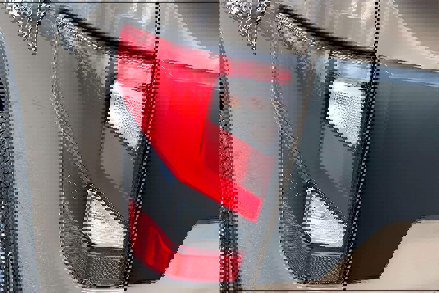 Used 2021 Nissan Titan PRO-4X w/ Pro-4x Convenience Package image 29