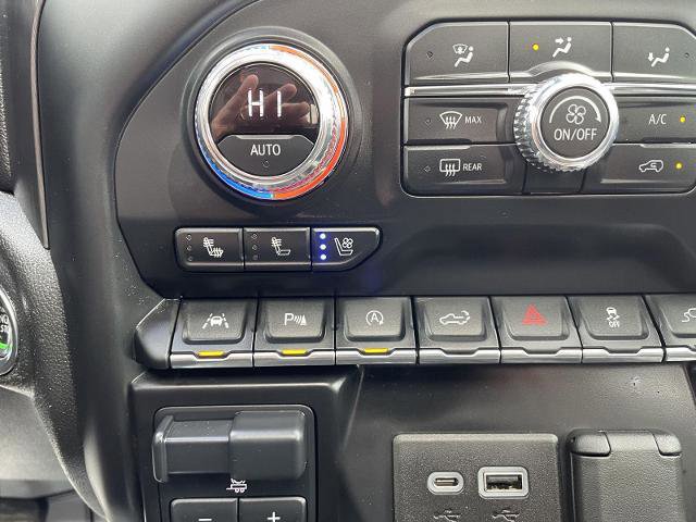 Used 2020 GMC Sierra 1500 AT4 w/ AT4 Premium Package image 31