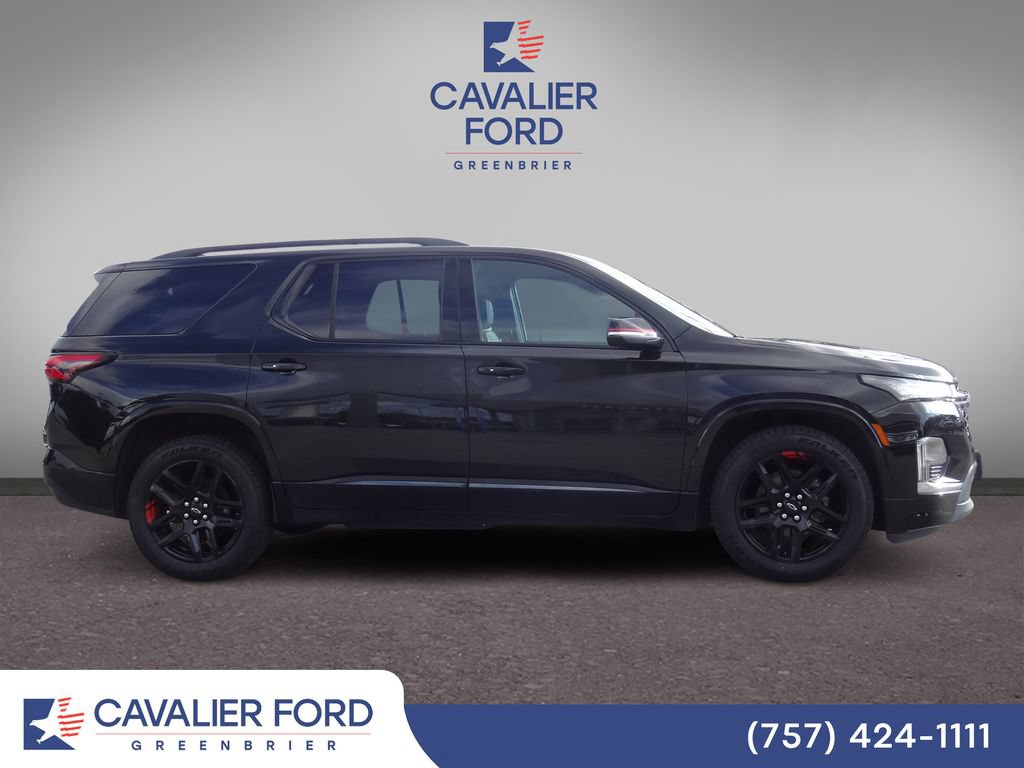 Used 2023 Chevrolet Traverse Premier w/ Redline Edition AWD/4WD image 2