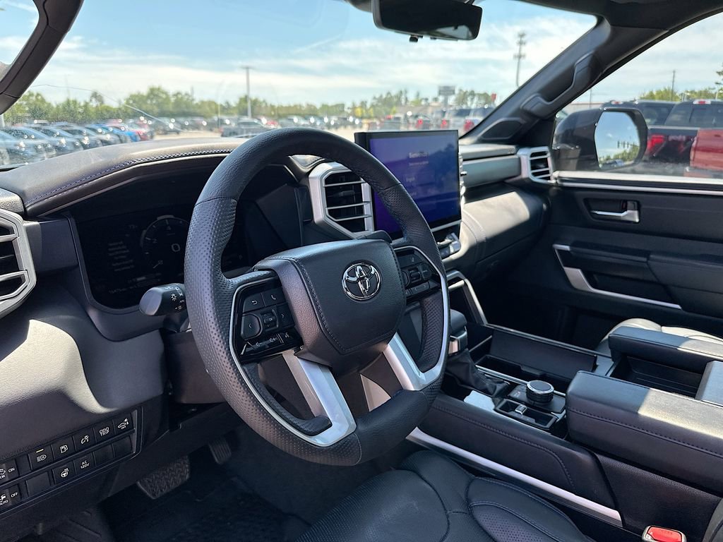 Used 2025 Toyota Tundra Platinum AWD/4WD image 10
