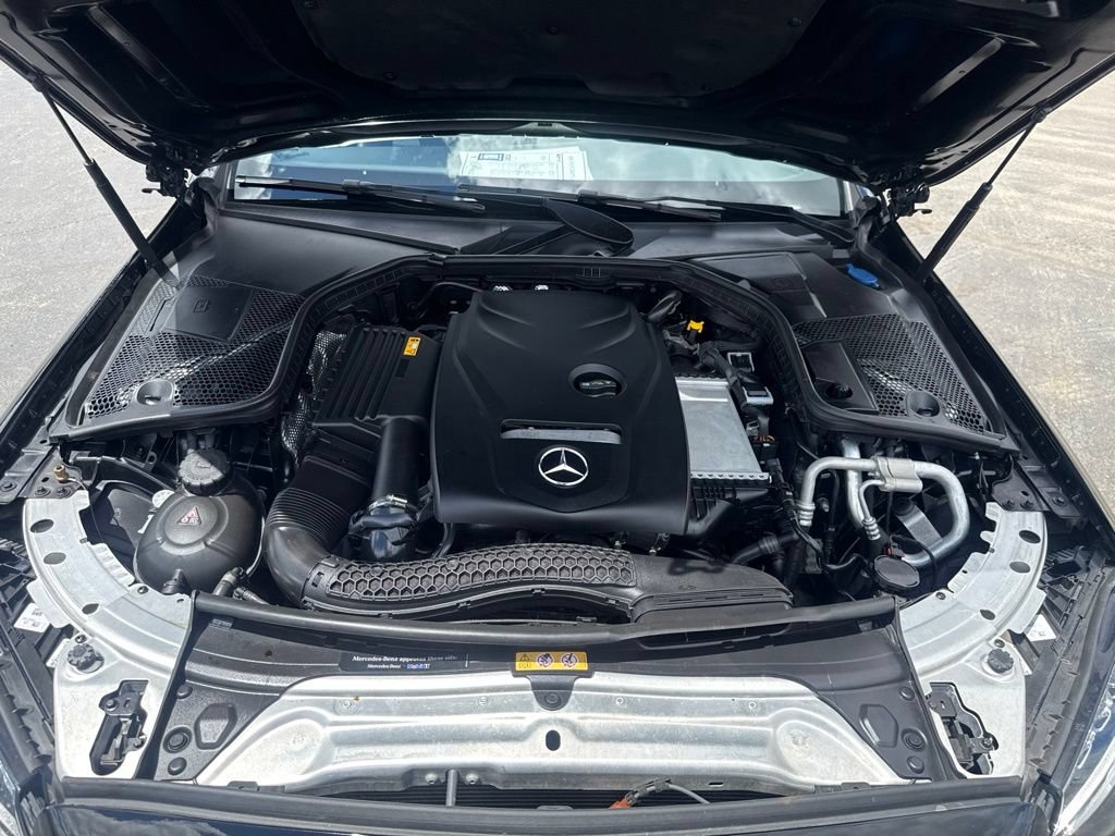 Used 2018 Mercedes-Benz C 300 4MATIC Cabriolet image 37