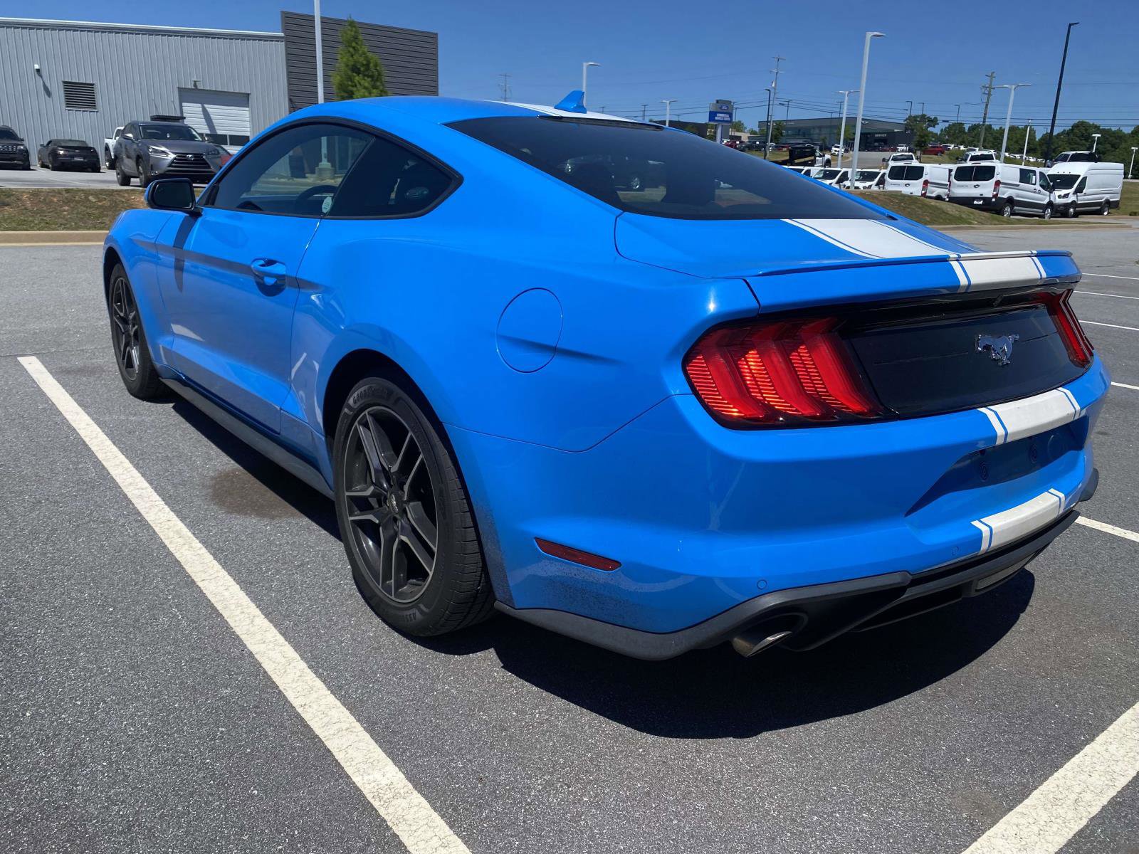 Certified 2022 Ford Mustang Premium RWD image 5
