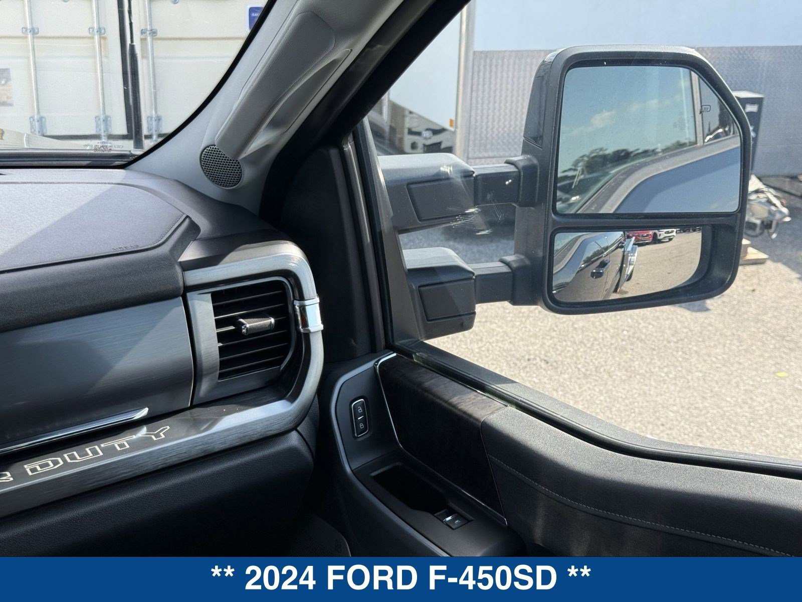 Certified 2024 Ford F450 Lariat image 16