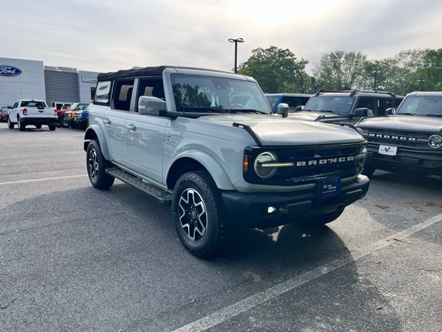 Certified 2022 Ford Bronco Outer Banks AWD/4WD image 4