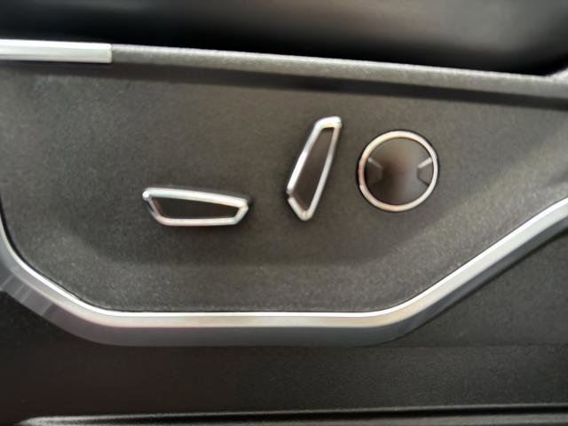 Certified 2025 Ford F150 Raptor image 26