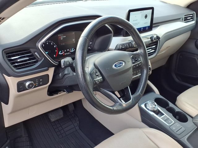 Certified 2020 Ford Escape SEL AWD/4WD image 19