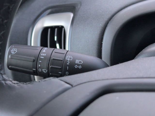 Certified 2025 Ford Expedition Active image 25