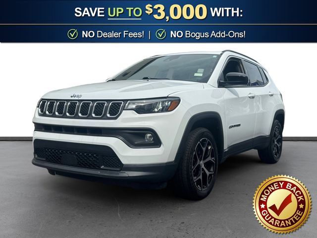 Used 2024 Jeep Compass Latitude AWD/4WD image 1