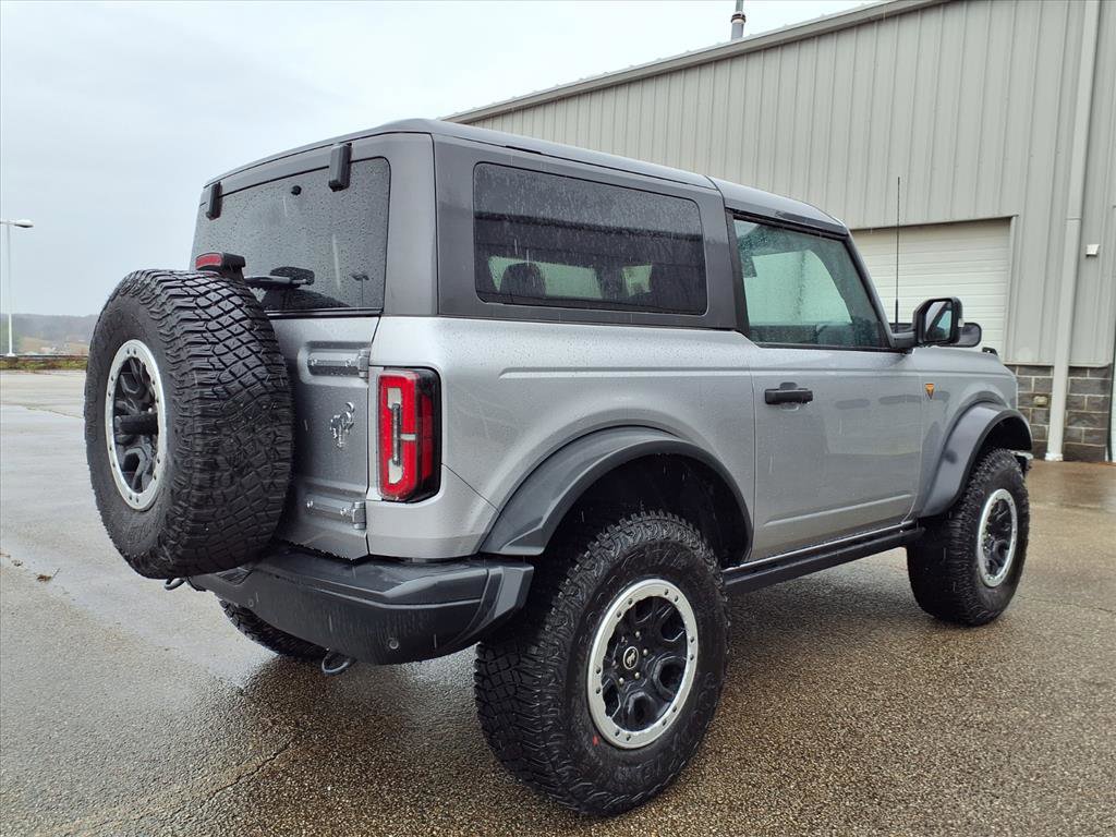 Certified 2024 Ford Bronco Badlands image 4