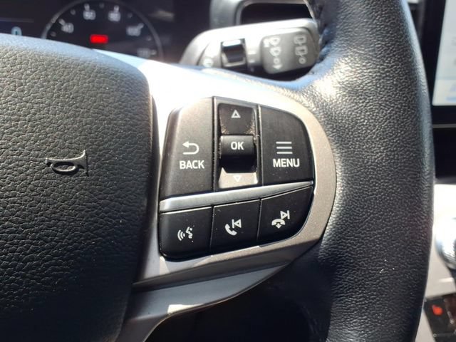Certified 2022 Ford Explorer XLT w/ Equipment Group 202A AWD/4WD image 23