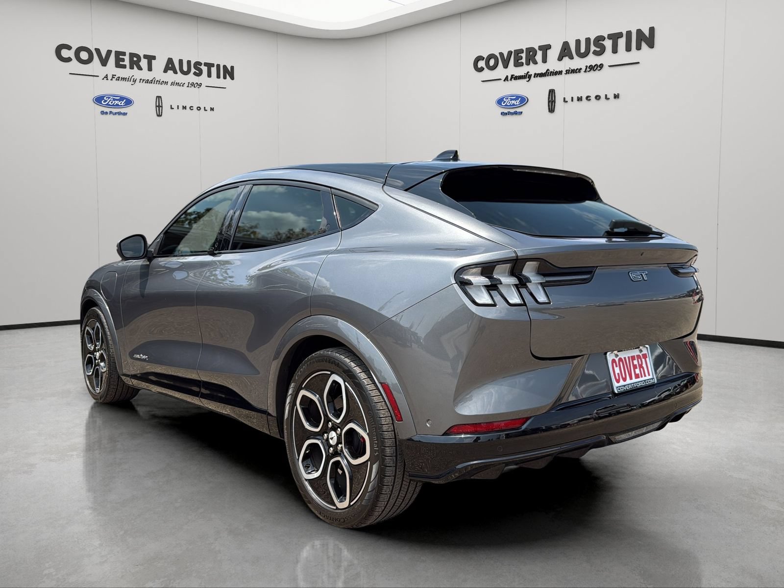 Certified 2023 Ford Mustang Mach-E GT AWD/4WD image 3