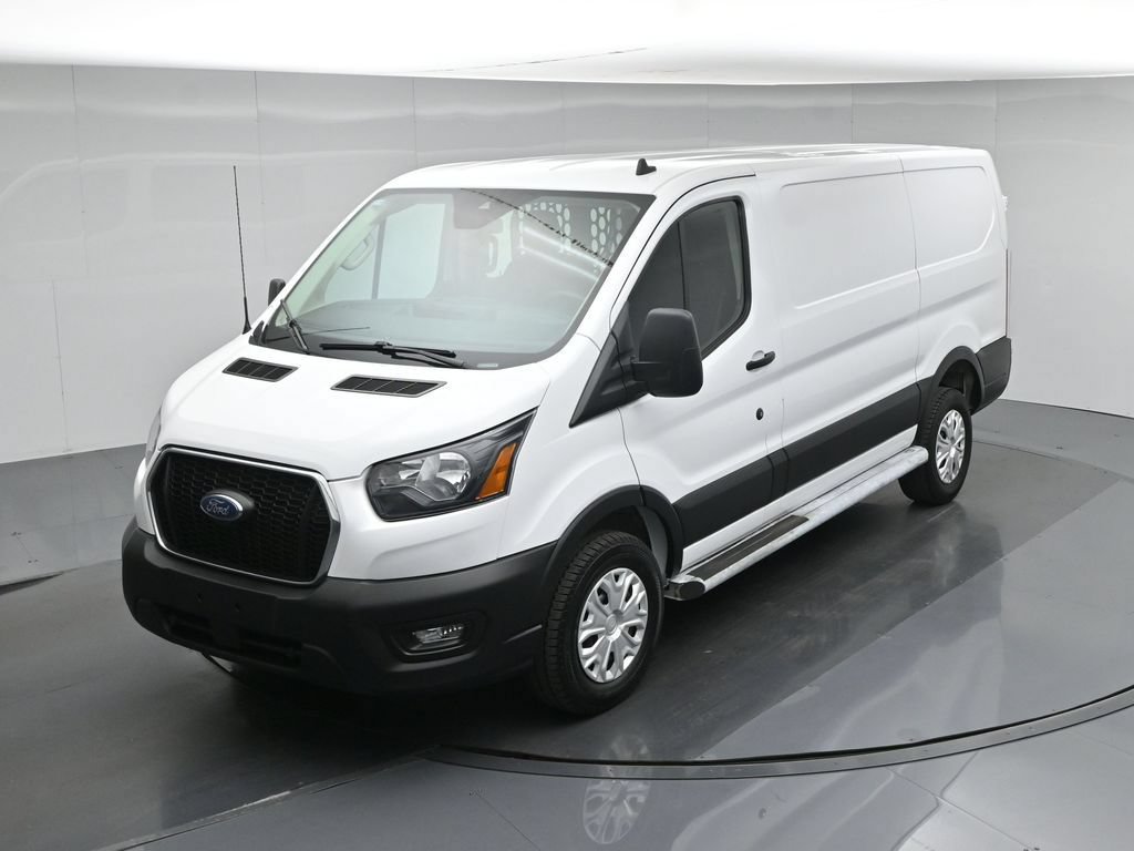 Certified 2025 Ford Transit 250 Low Roof w/ Exterior Upgrade Package RWD image 36