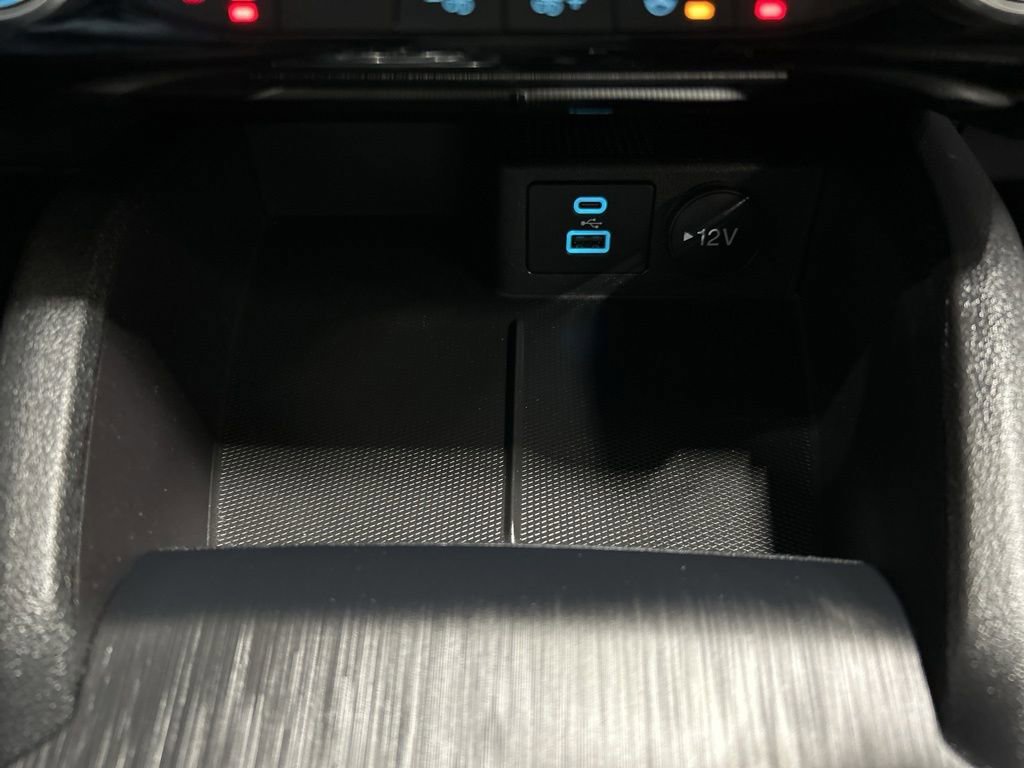 Certified 2022 Ford Escape SEL AWD/4WD image 23