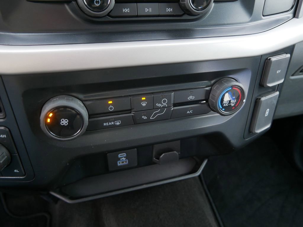 Certified 2022 Ford F150 XLT w/ Trailer Tow Package AWD/4WD image 23