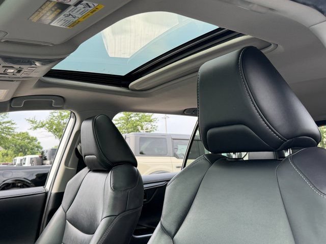 Used 2020 Toyota RAV4 Limited w/ All Weather Liner Package AWD/4WD image 11
