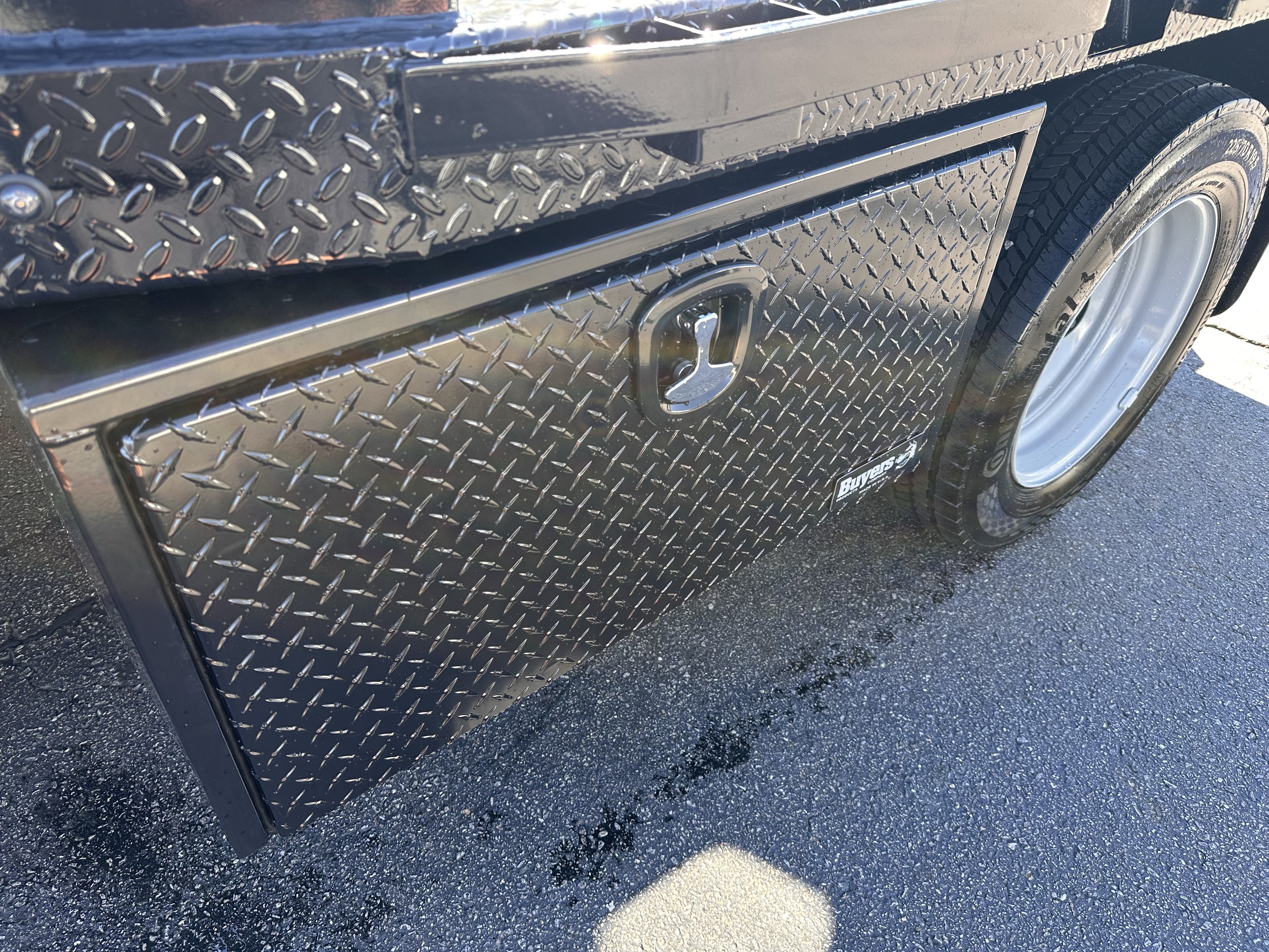 Certified 2025 Ford F550 4x4 Supercab Super Duty image 8
