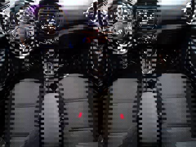 Used 2023 Kia Soul LX image 10