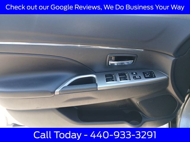 Used 2024 Mitsubishi Outlander Sport SE AWD/4WD image 18