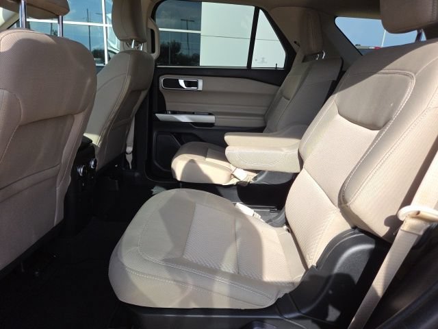 Certified 2022 Ford Explorer XLT RWD image 26