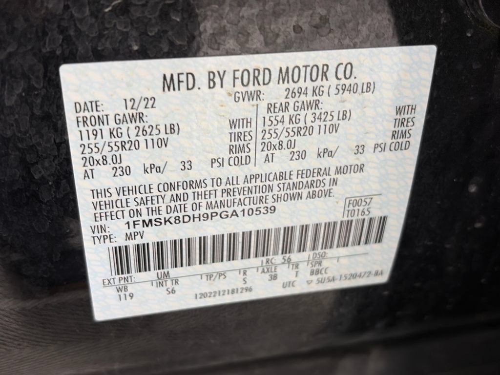 Certified 2023 Ford Explorer XLT w/ Equipment Group 202A AWD/4WD image 9