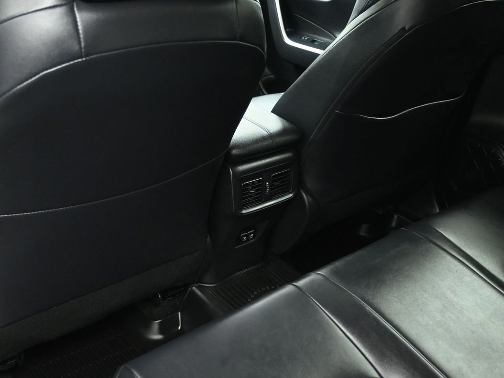 Used 2020 Toyota RAV4 XSE image 44