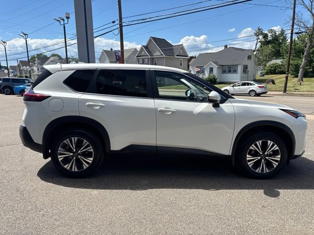 Used 2023 Nissan Rogue SV AWD/4WD image 5