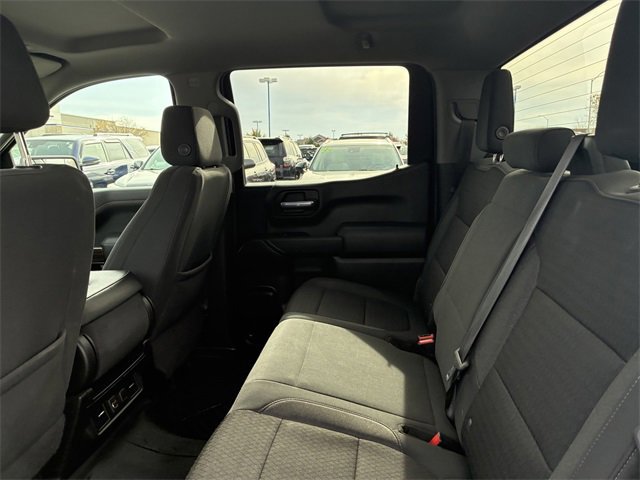 Used 2021 Chevrolet Silverado 1500 LT image 14