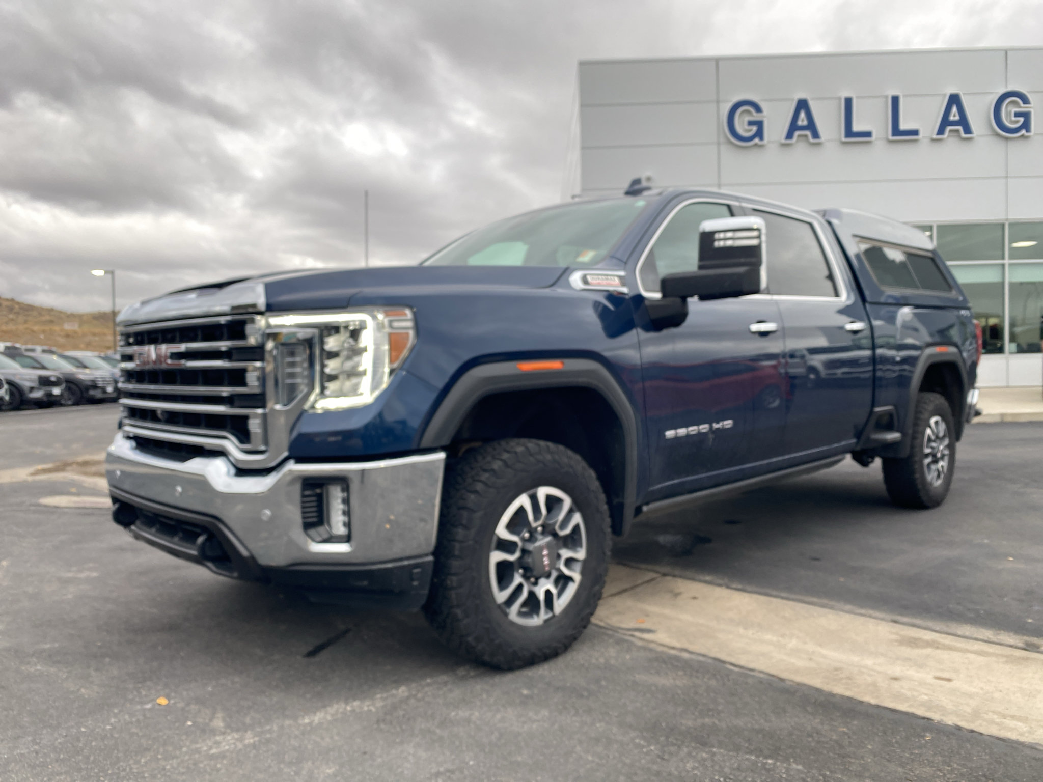 Used 2021 GMC Sierra 3500 SLT w/ SLT Premium Package AWD/4WD image 1