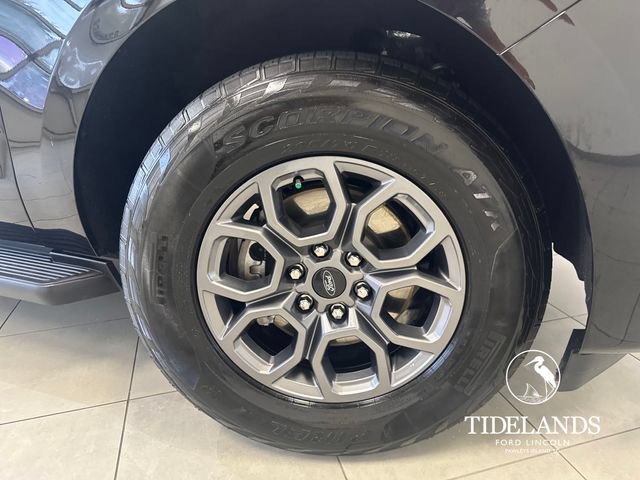 Certified 2025 Ford Expedition Active RWD image 35