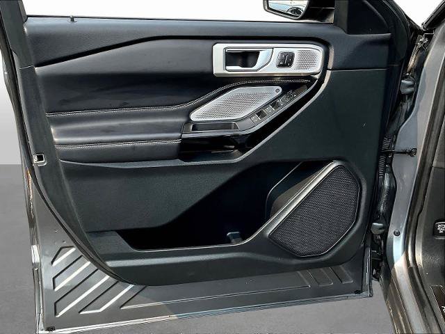 Certified 2023 Ford Explorer ST w/ Technology Package AWD/4WD image 22