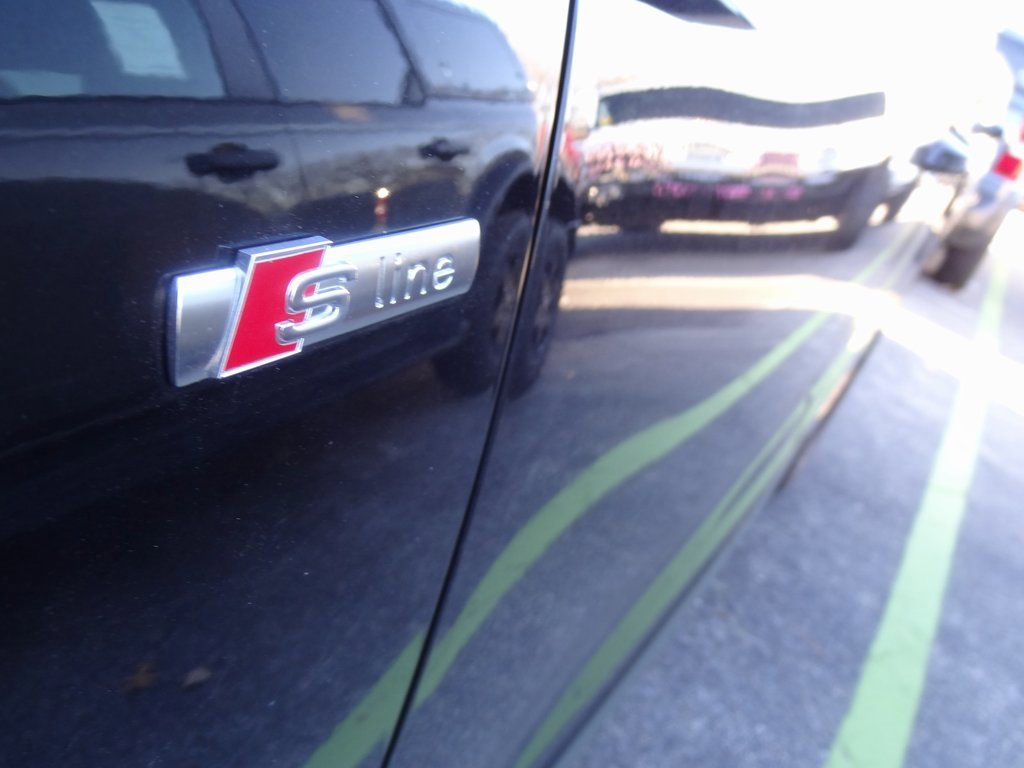 Used 2021 Audi Q3 2.0T Premium w/ Convenience Package image 16