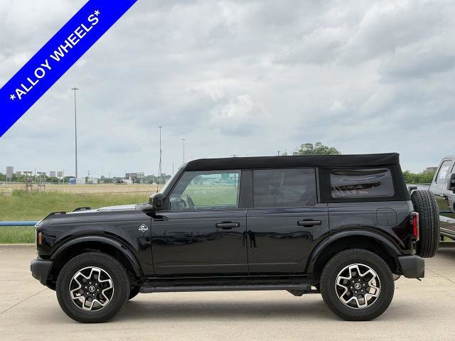 Certified 2023 Ford Bronco Outer Banks AWD/4WD image 3