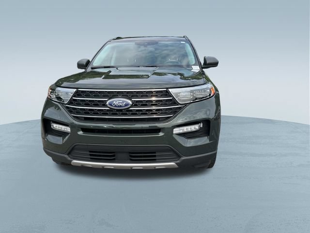 Certified 2024 Ford Explorer XLT w/ Equipment Group 202A AWD/4WD image 10