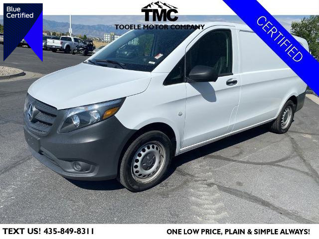 Used 2022 Mercedes-Benz Metris image 1