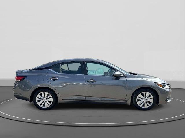 Used 2022 Nissan Sentra S w/ Electronics Package FWD image 5