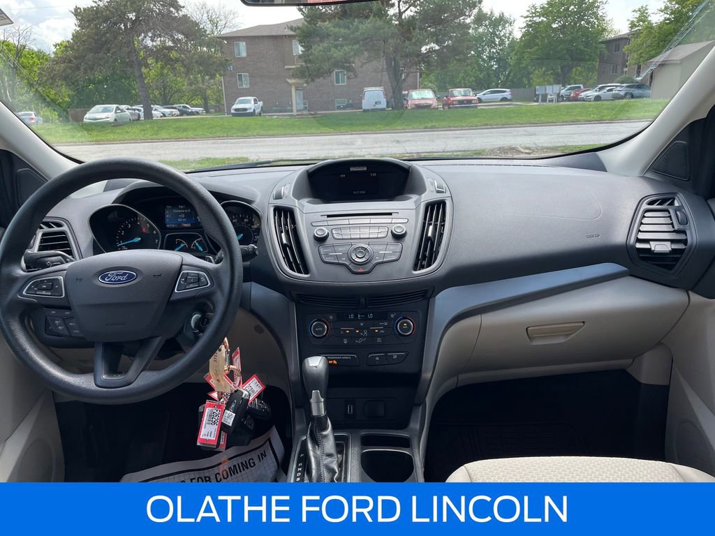 Certified 2017 Ford Escape SE AWD/4WD image 14